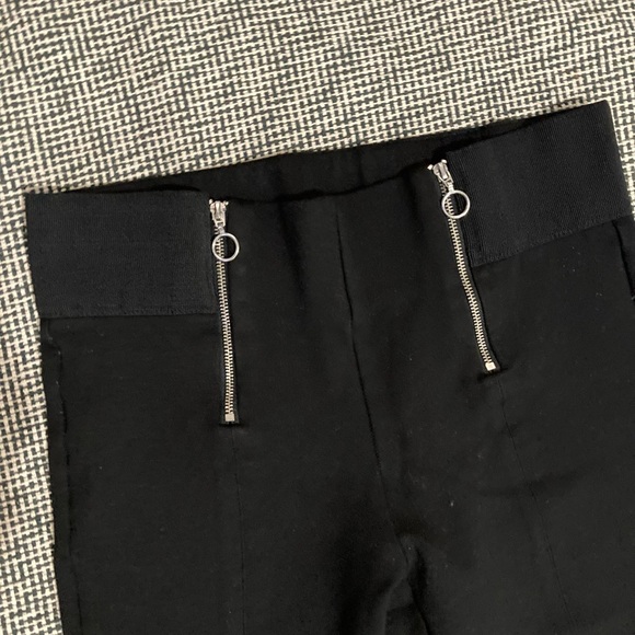 Zara Black Thick Leggings with Front Zippers Trafaluc Collection Size:Large - Picture 2 of 8